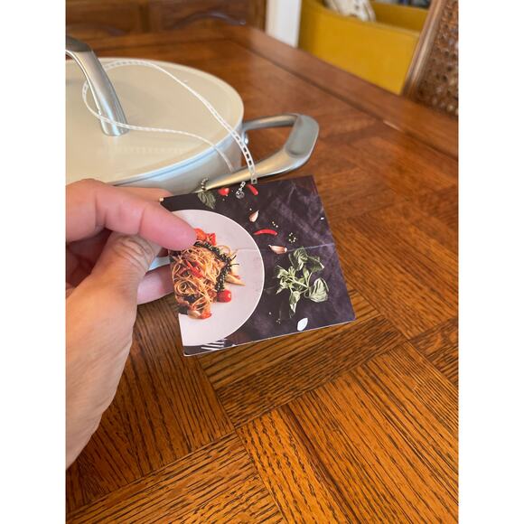 Othello 3 quart casserole, heavy duty aluminum with ceramic coating interior - Picture 2 of 6